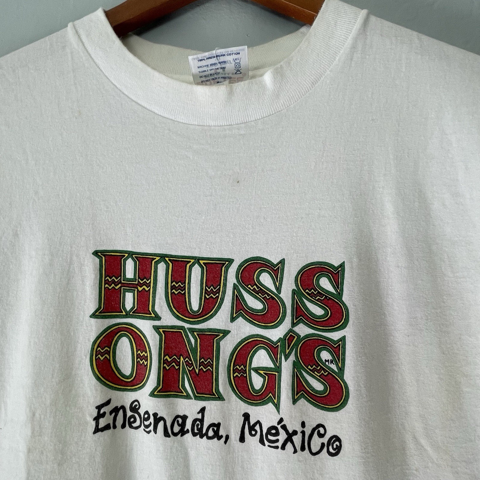 Vintage Hussong’s Cantina T Shirt Ensenada Mexico Single Stitch 90s Graphic XL gallery