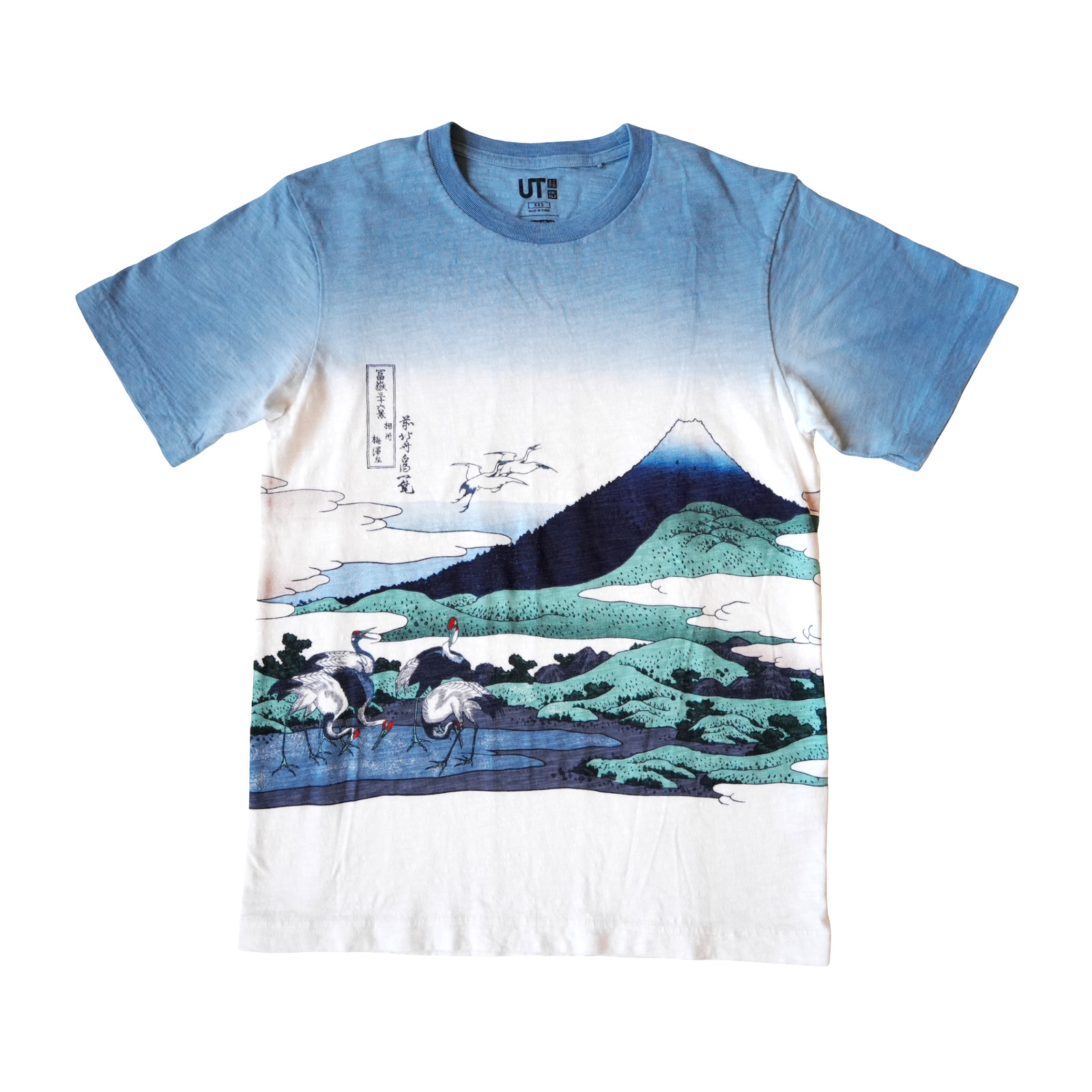 Uniqlo Hokusai Blue Shirt XXS Japanese Mount Fuji Graphic Ombre Woodblock UT 2XS gallery