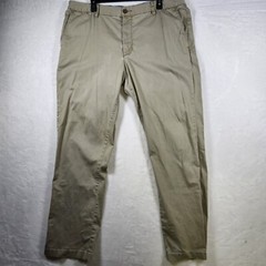 Tommy Bahama 38×32 Flat Front Chino Pants Khaki Relaxed Fit Lightweight
