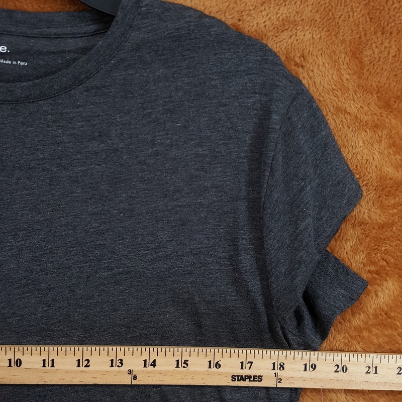 VINCE Shirt Mens Small Grey Pullover Crew Short Sleeve Pima Cotton T-Shirt Tee gallery