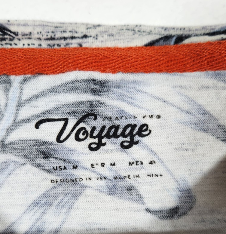 VOYAGE Short Sleeve Men's T-shirt Size Med Heather Grey Coral Tropical Crew Top gallery