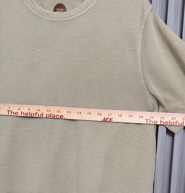 Common People Men Olive Textured T-Shirt Fine Striped Texture Size L New gallery