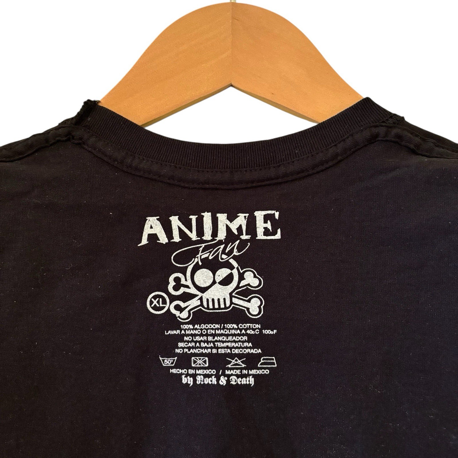 One Piece Crew T-Shirt Anime Luffy Zoro Sanji Nami Modern Size XL gallery
