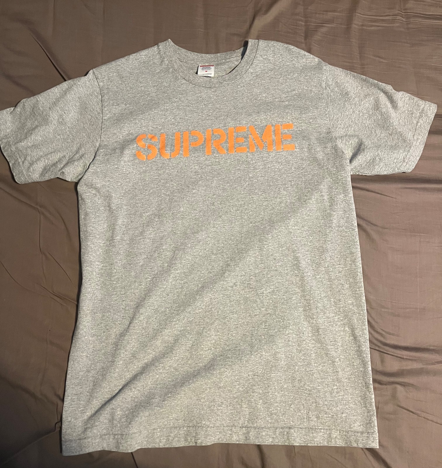 Supreme SS26 “It’s Just Hard” Graphic Tee Heather Grey Orange Sz M Authentic gallery