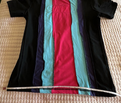 Black Pyramid Mens Size M Color Block Jersey 3D Logo Short Sleeve Spell Out