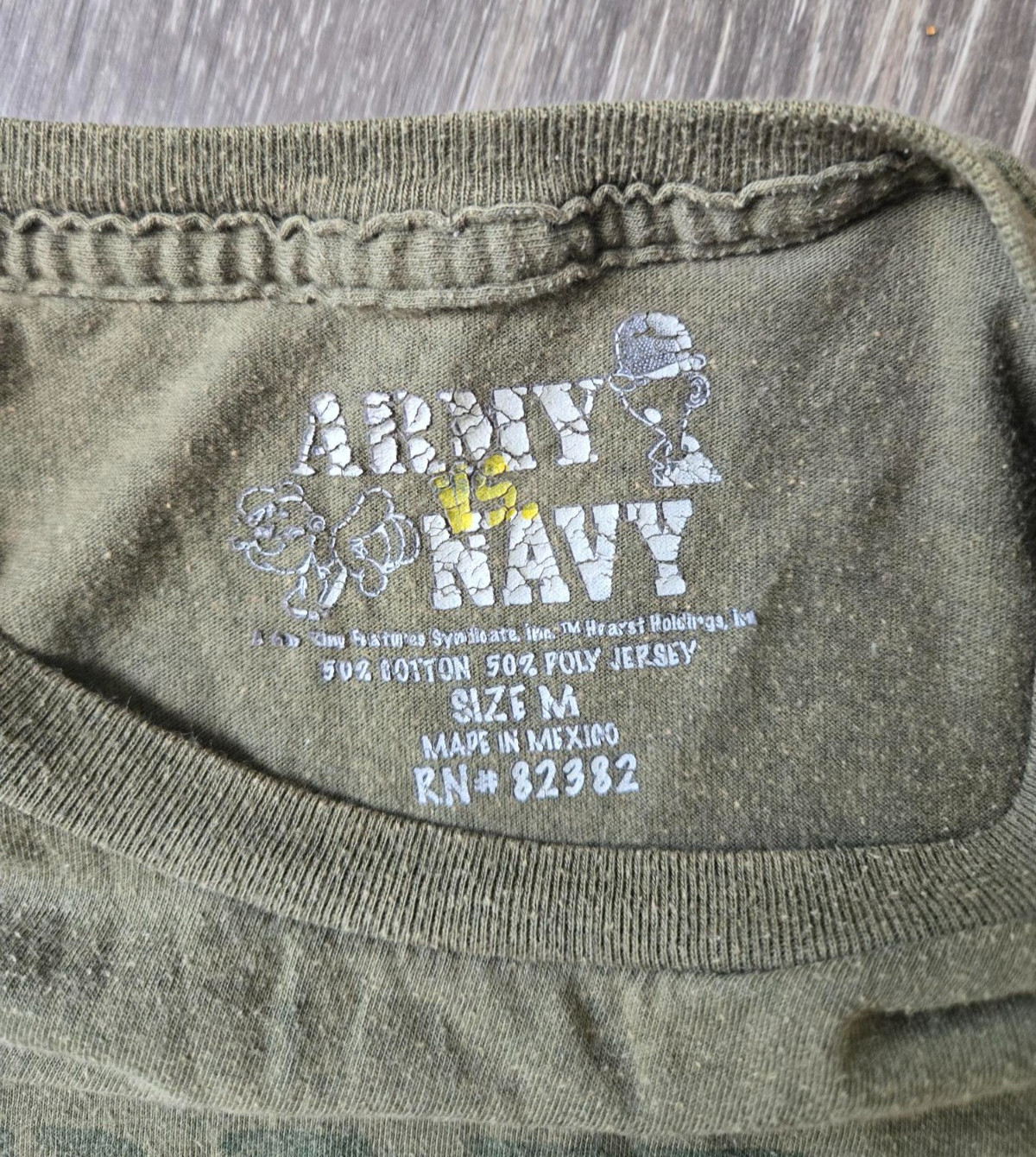 Vintage Army Vs Navy Popeye Tee Shirt - M gallery