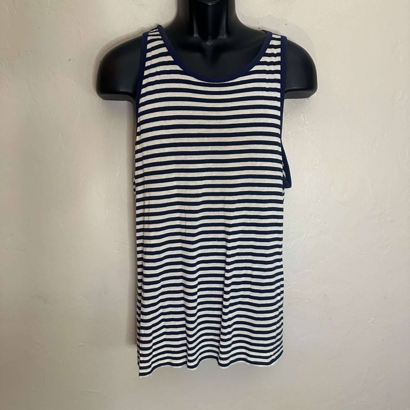 Addicted Striped Tank Top XXL runs small Gently worn Poly cotton blend no fabric gallery