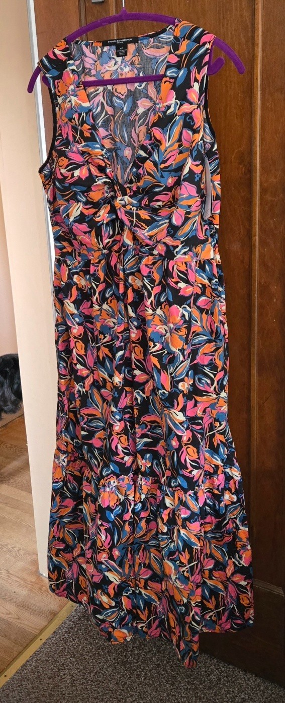 Twist Front Dress Women’s XXL Multicolor