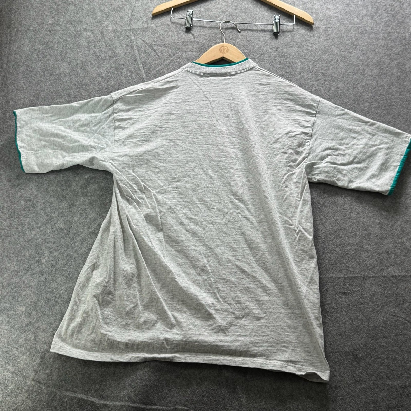Vintage Gopher Sport Shirt Mens L Gray Crewneck T-Shirt Contrasting Trim Summer gallery