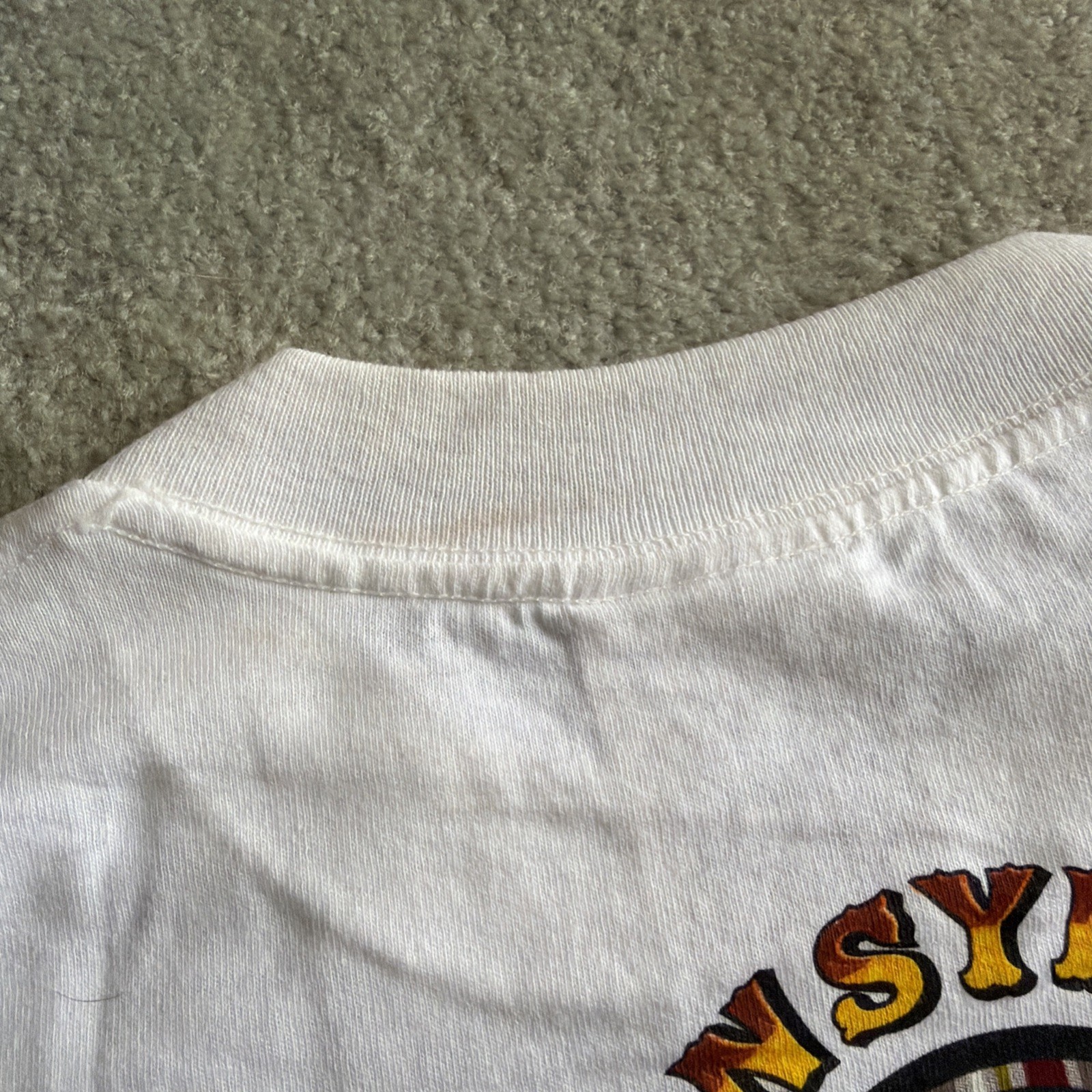 Vintage *NSYNC No Strings Attached Tour Shirt Size Small White Winterland 2000s gallery