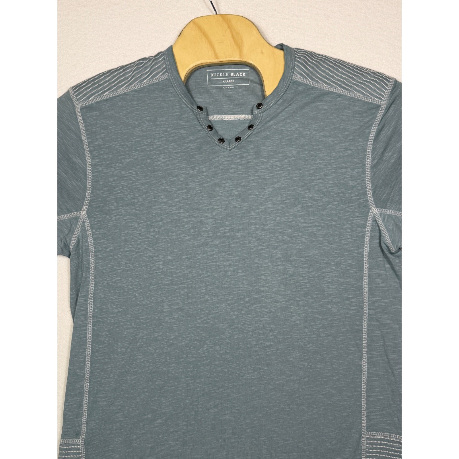 Buckle Black Henley T-Shirt Mens XL Slate Blue Grommet Contrast Stitch BB3301