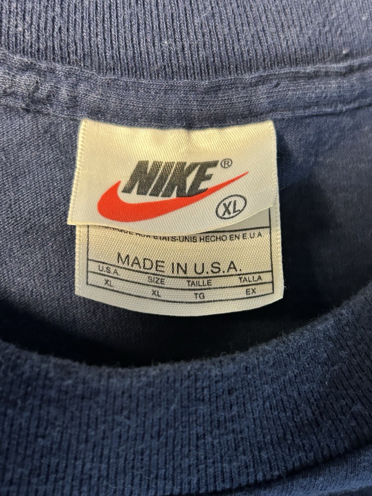 Vintage Nike Air T-Shirt Made in USA Big Logo Navy Blue 80s 90s Y2K XL Boxy gallery
