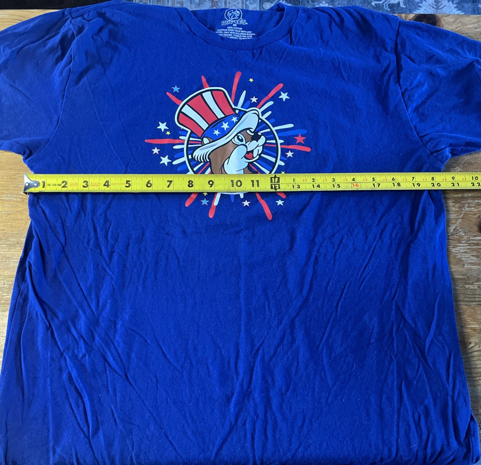 Bucees T-Shirt 4th Of July Land Of The Free Home Of The Beaver 2024 M Buc-ee's gallery