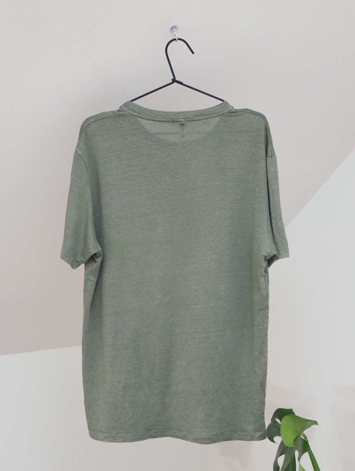 Wool & Co Men's Khaki Green Linen Solid Tee Shirt Size L Made in Italy gallery
