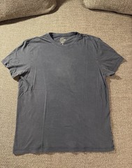 J.crew Men’s Medium Navy Broken In Tee