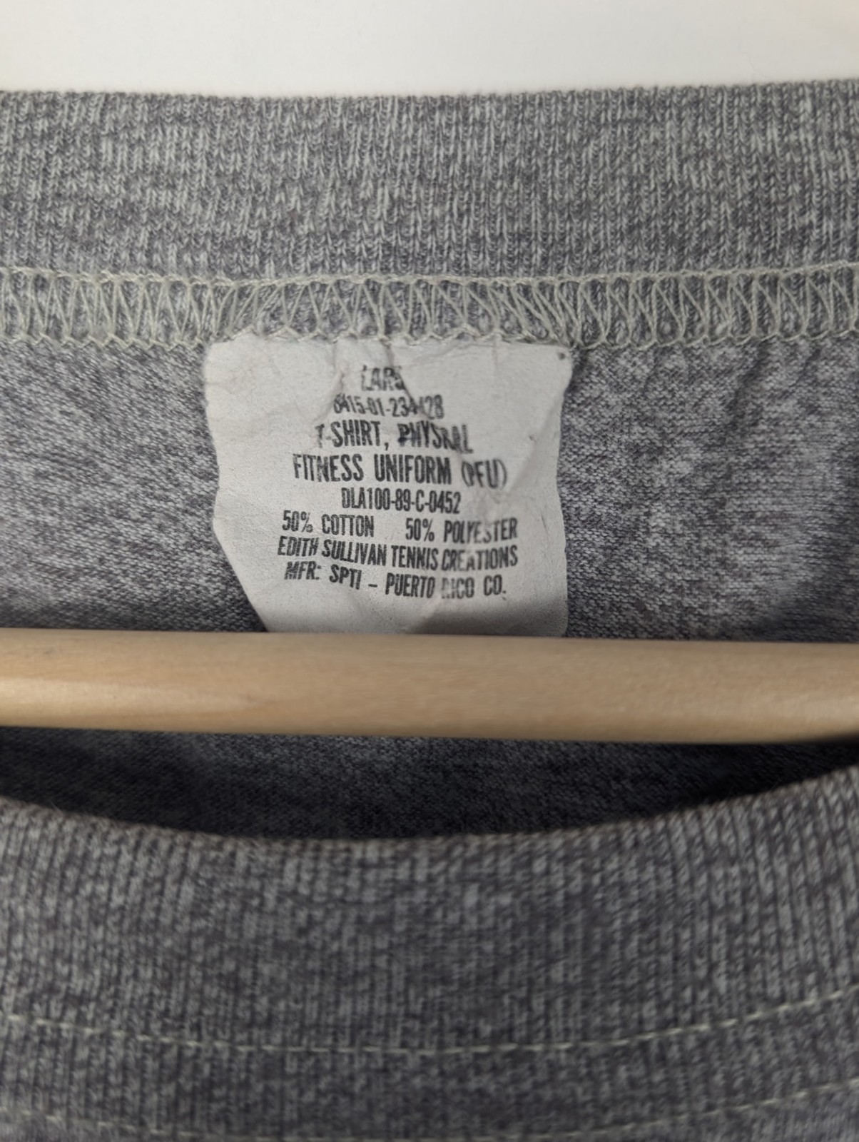 Vtg 80s US Army Faded PFU Shirt Large Military PE Track Gray Single Stitch gallery