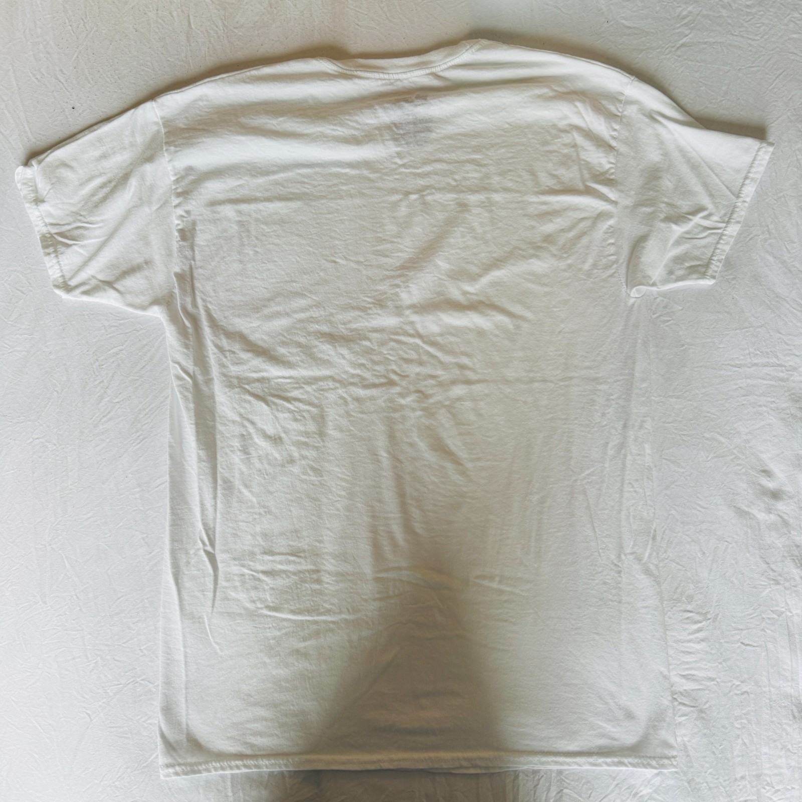 HANES COMFORT CLASSIC SLIM FIT CREW T-SHIRT WORKOUT GYM USED WHITE SIZE MEDIUM gallery