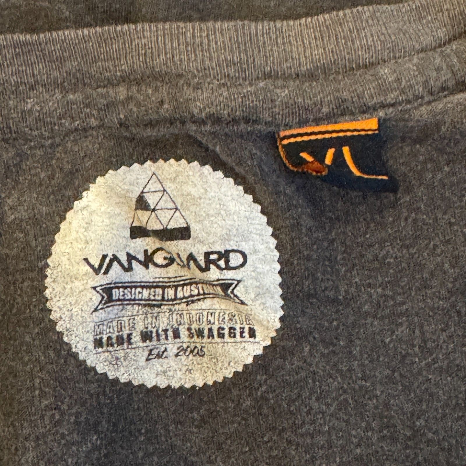 Vanguard x Village Idiots Long Sleeve T-Shirt XL Dark Grey Skull Crossbones gallery