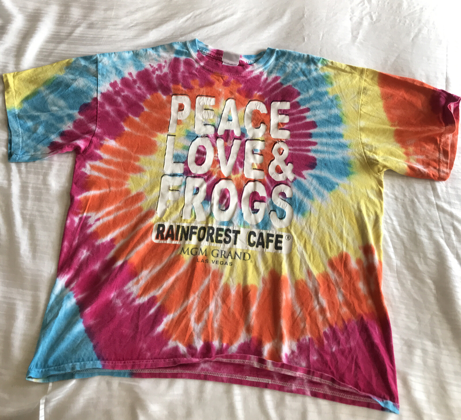 RAINFOREST CAFE t-shirt TIE DYE MGM GRAND Las Vegas XL 48” across chest Souvenir