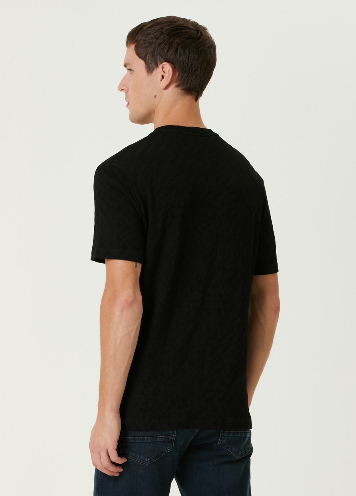 NO CUSTOMS TAX GIORGIO ARMANI mainline black zigzag pattern t-shirt Size Medium gallery