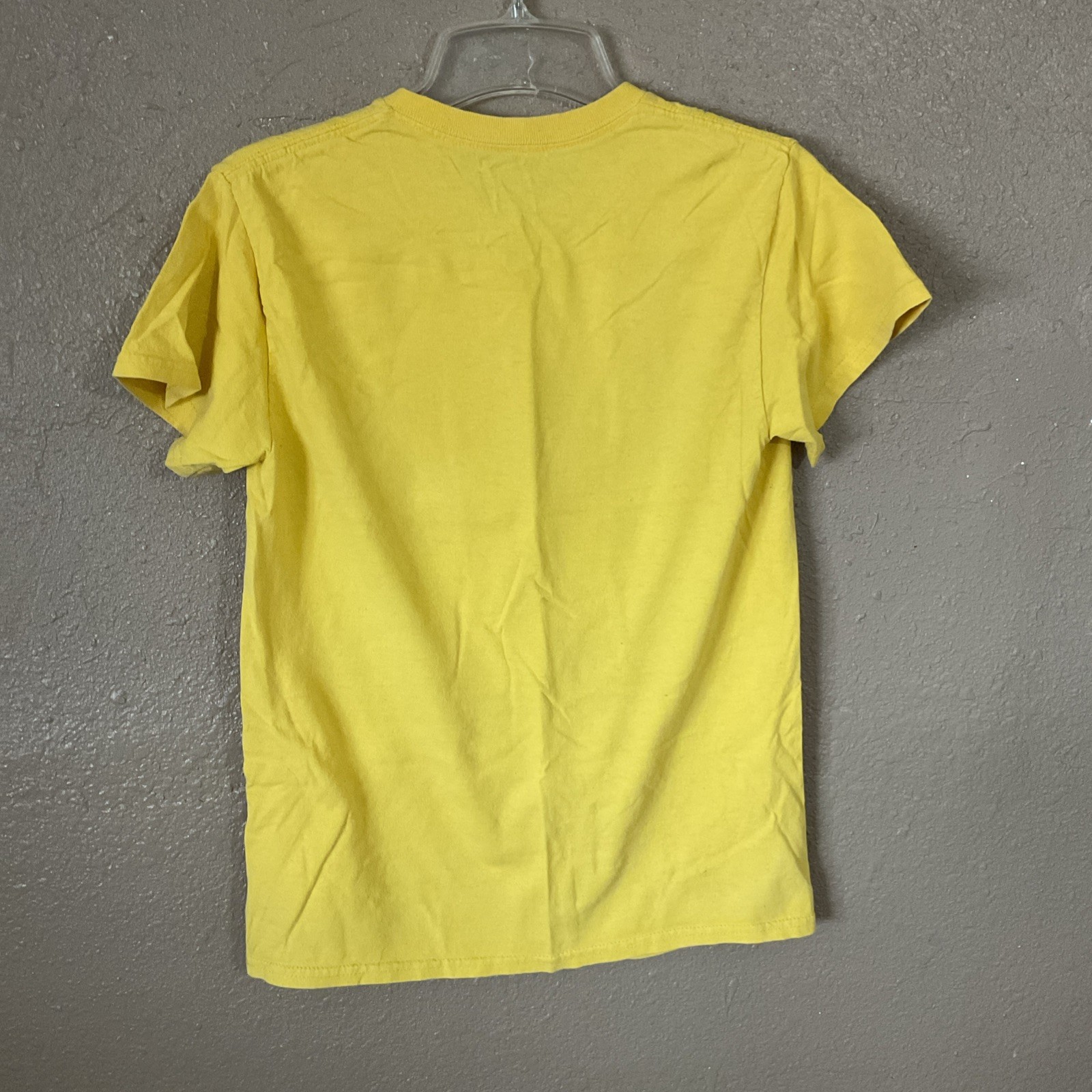 Child's Play Chucky Good Guys Yellow Men T-shirt Size S. Friends Til the End gallery
