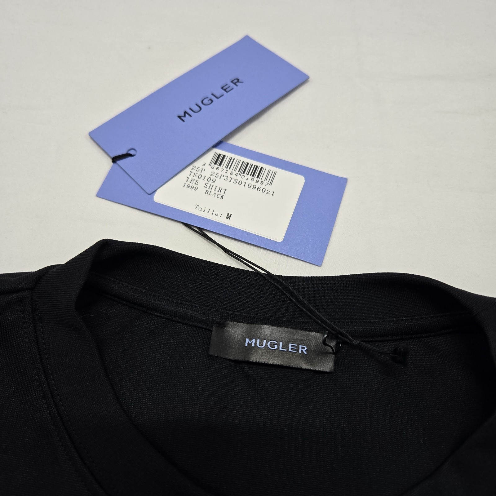NWT Size MEDIUM Men's Mugler Black Star Oversized T-Shirt Cut-Out $515 Retail gallery