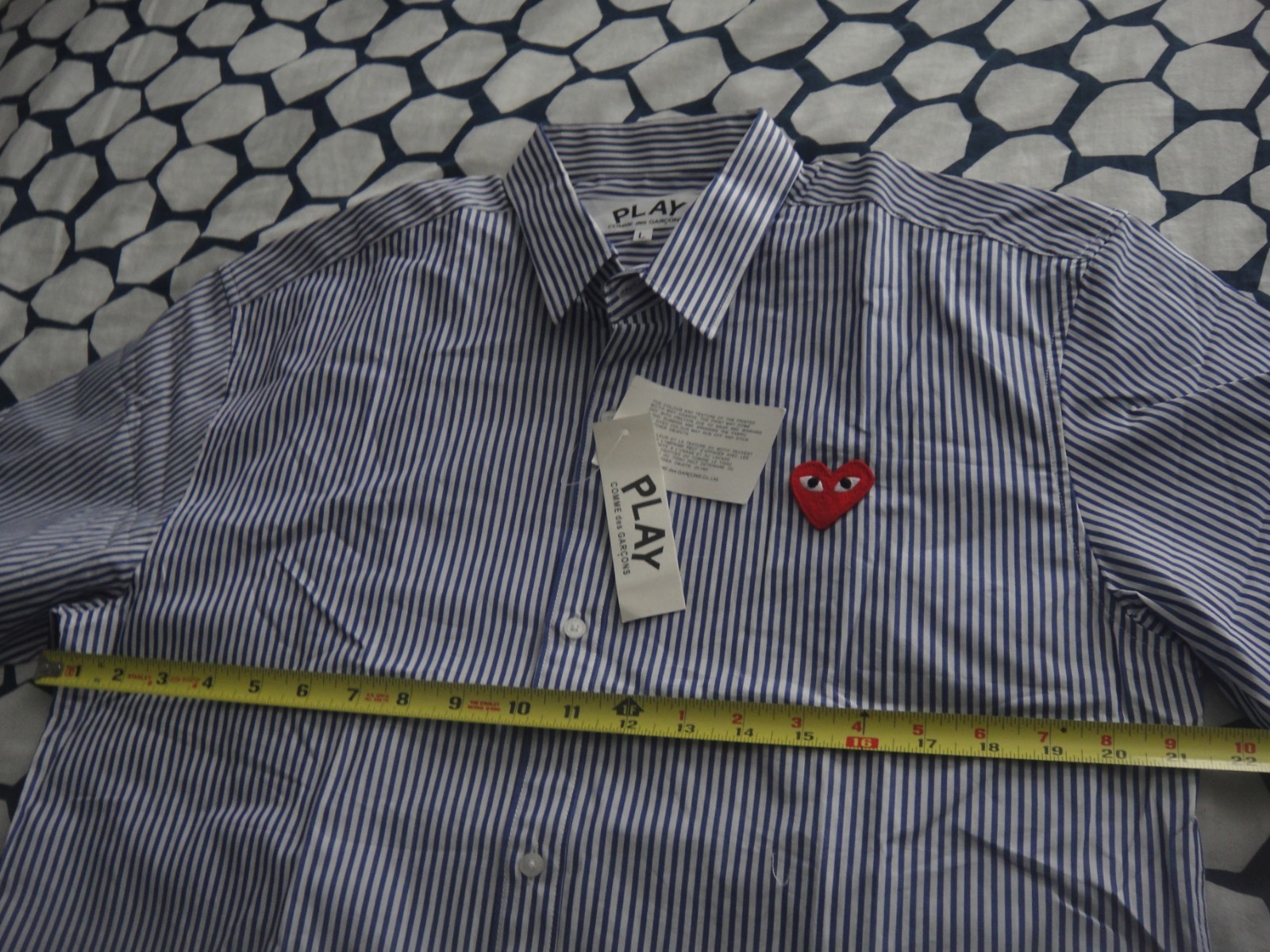 COMME des GARCONS Play Men's Short Sleeve Shirt Blue Color RED Heart Size L ,NWT gallery