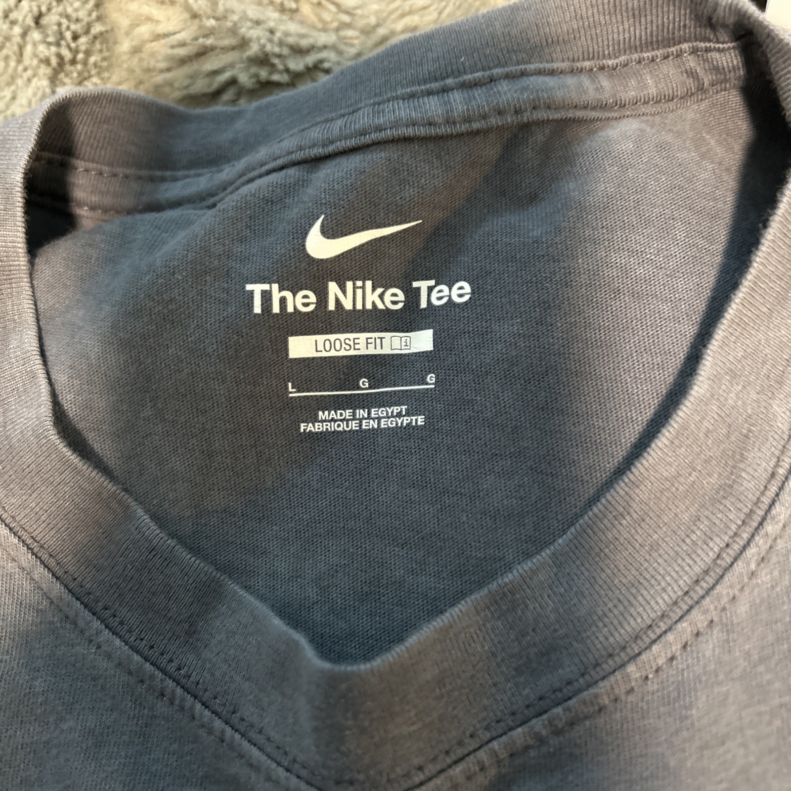 Nike Max90 Mens Graphic T shirt Anthracite Large NWT gallery
