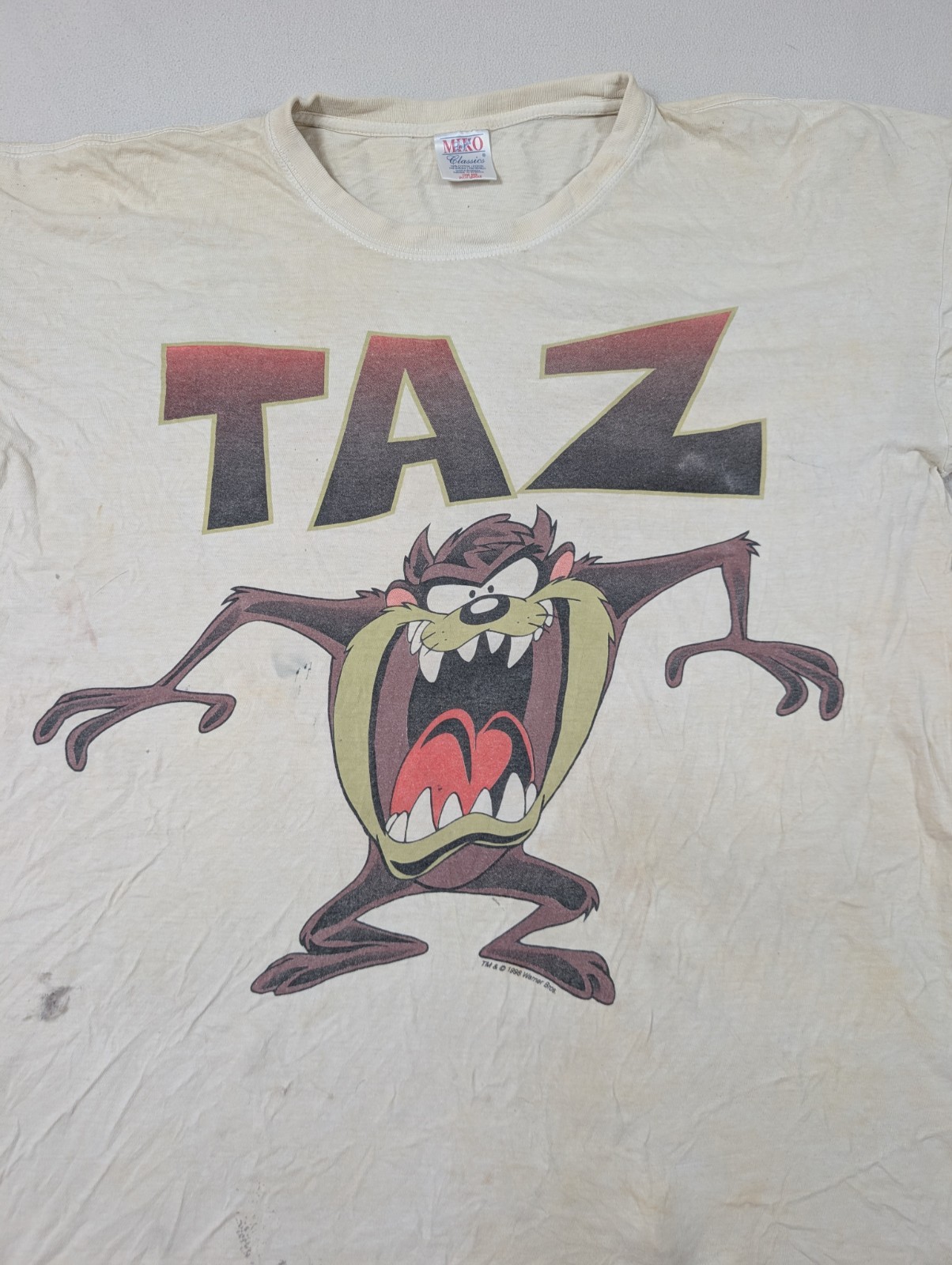 Vintage 1996 Taz Screaming Shirt XL Original Looney Tunes Front & Back Distress gallery