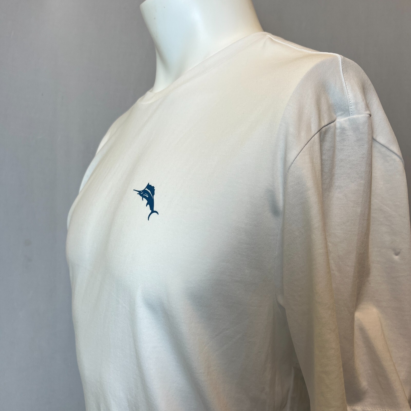 Tommy Bahama Shirt Mens Extra Large 2XL White Short Sleeve Beach Chair Reflect gallery