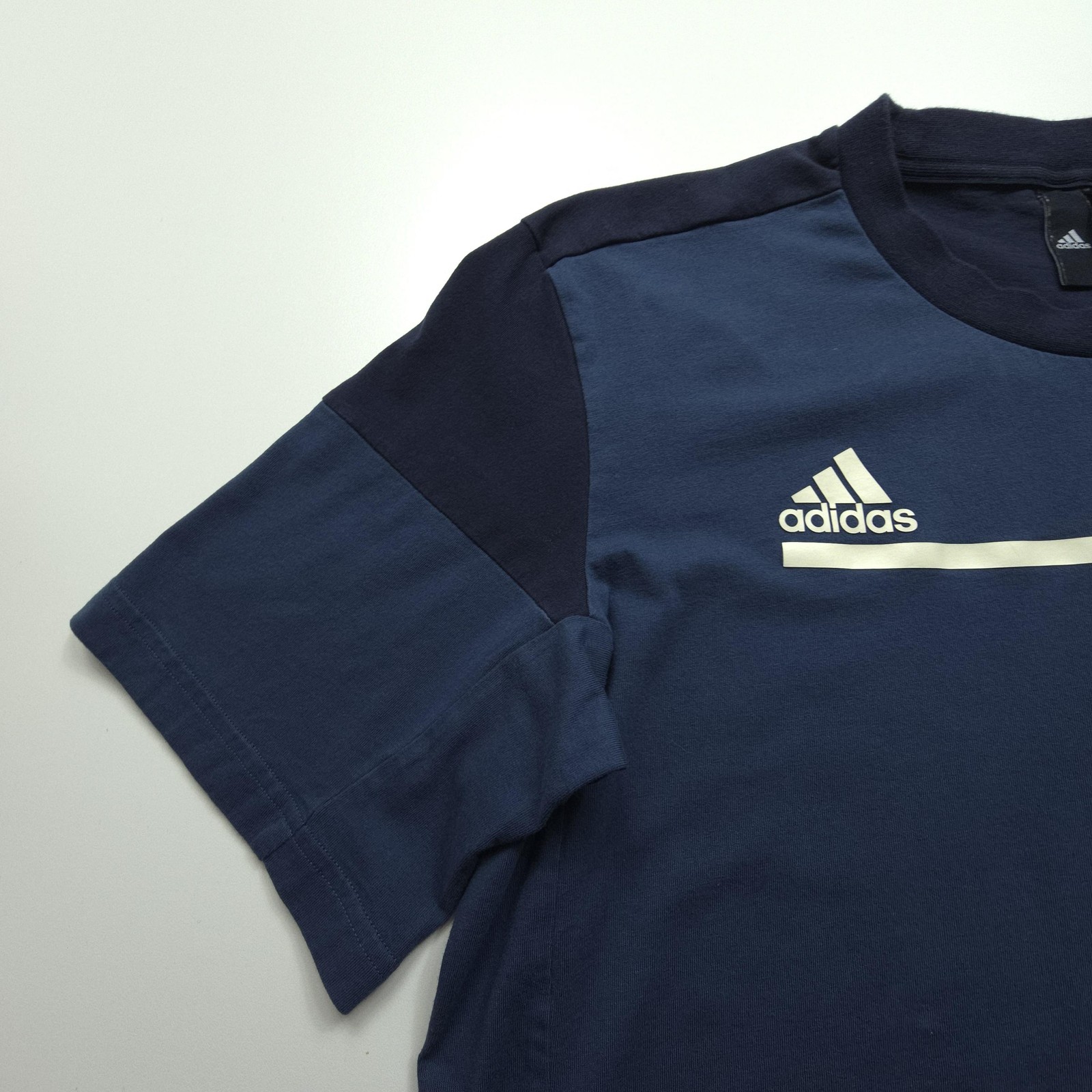 Adidas Mens Shirt Medium Blue Built For Purpose Colorblock Zip Pocket Sports Tee gallery