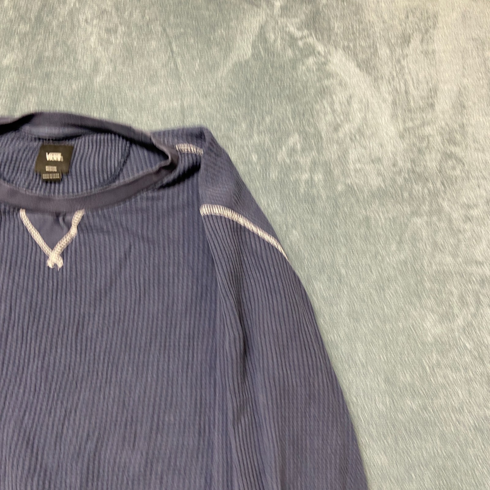 Vans Shirt Mens Medium Navy Blue Waffle-Knit Long Sleeve Round Neck Thermal Tee gallery