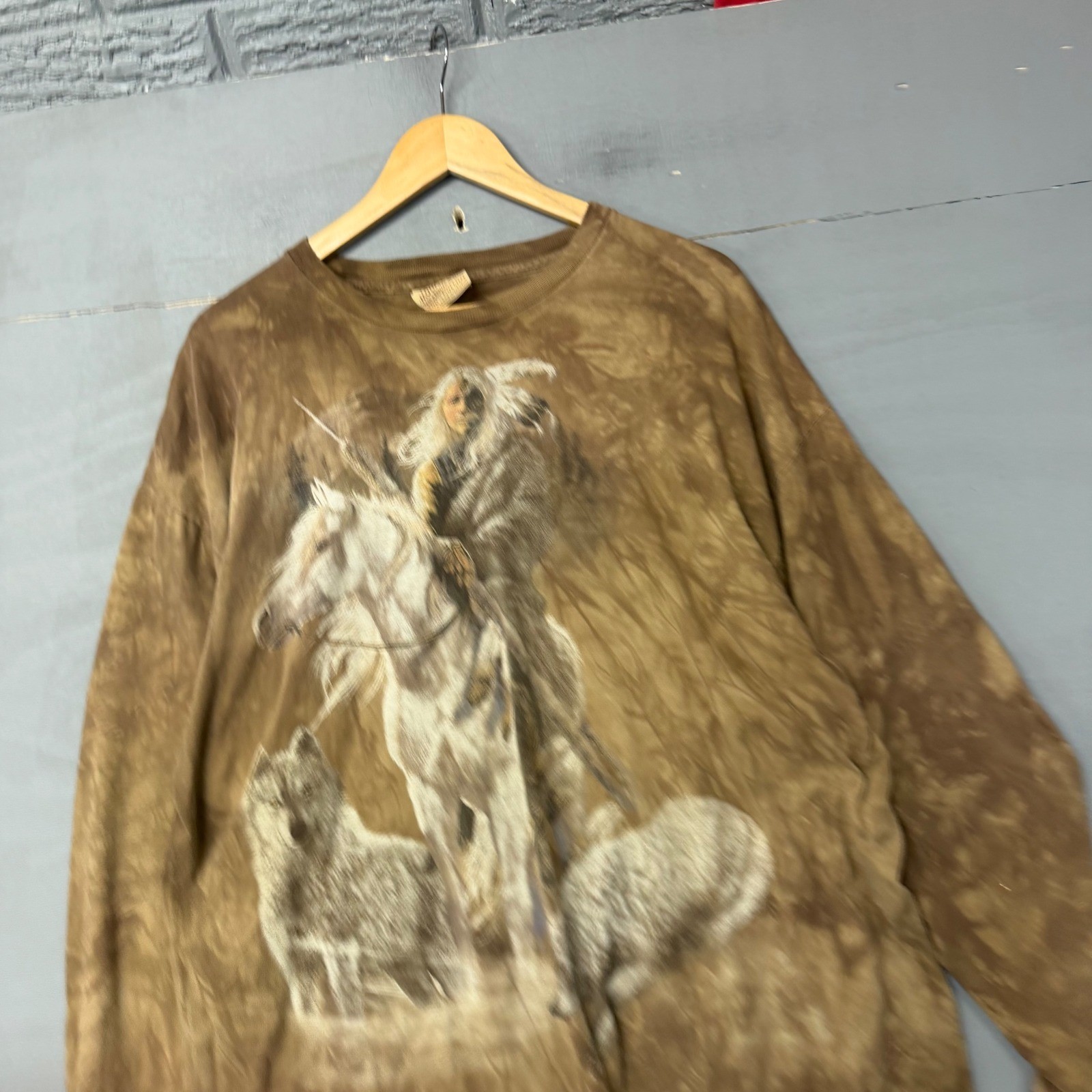 The Mountain Mens XL Brown Tie Dye Native American Warrior Wolf Long Sleeve S gallery