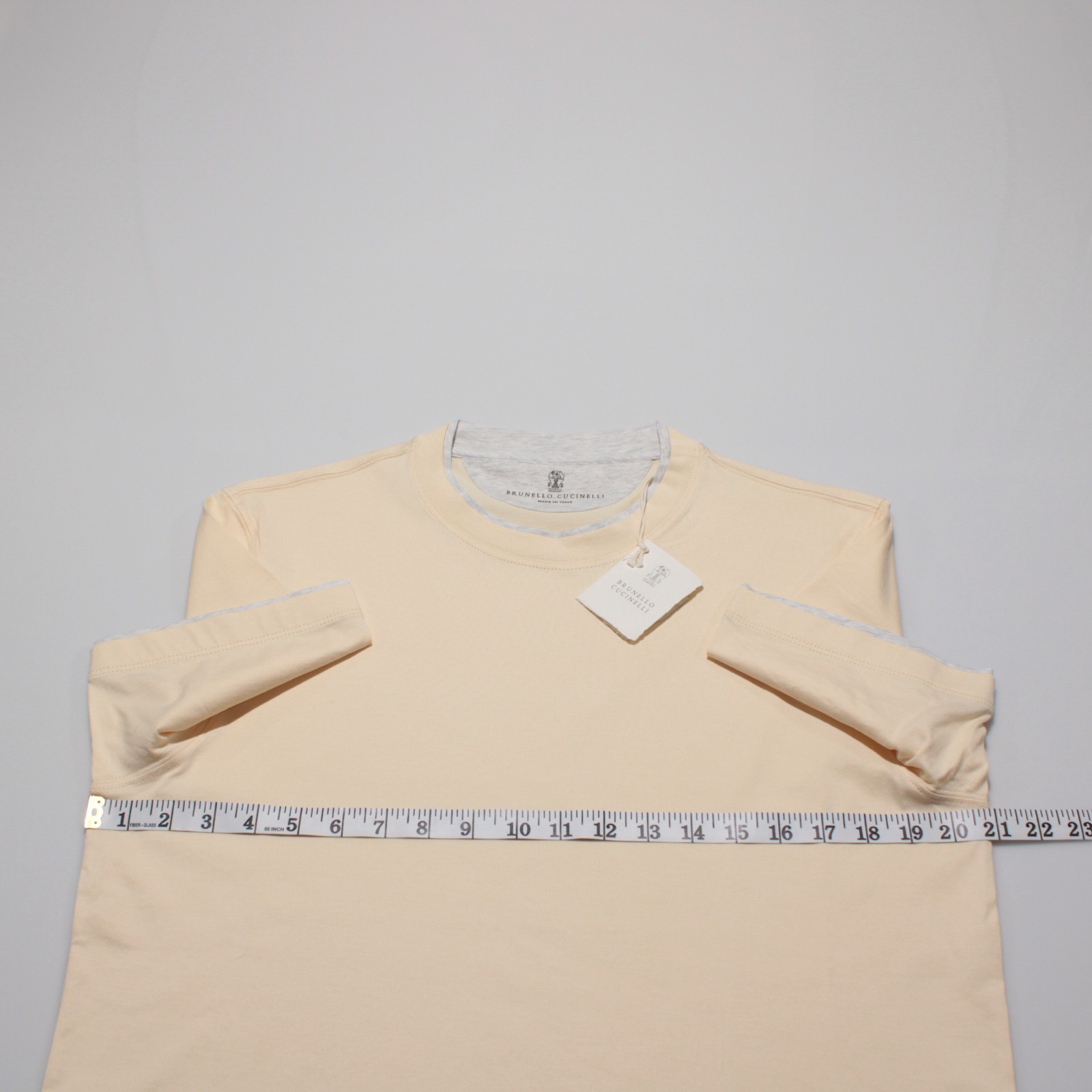 Brunello Cucinelli NWT Short Sleeve T-Shirt Size M in Light Yellow 100% Cotton gallery