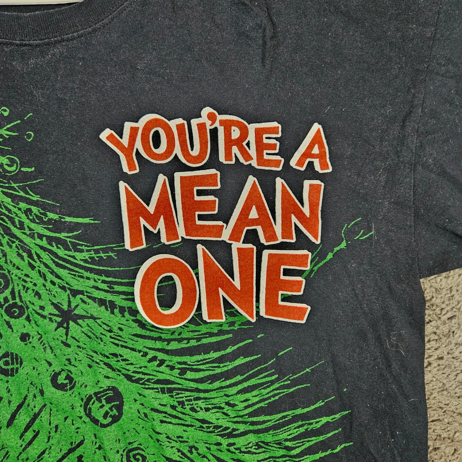 Dr. Seuss Grinch Men's XL VTG 2001 YOURE A MEAN ONE Christmas Black T Shirt gallery
