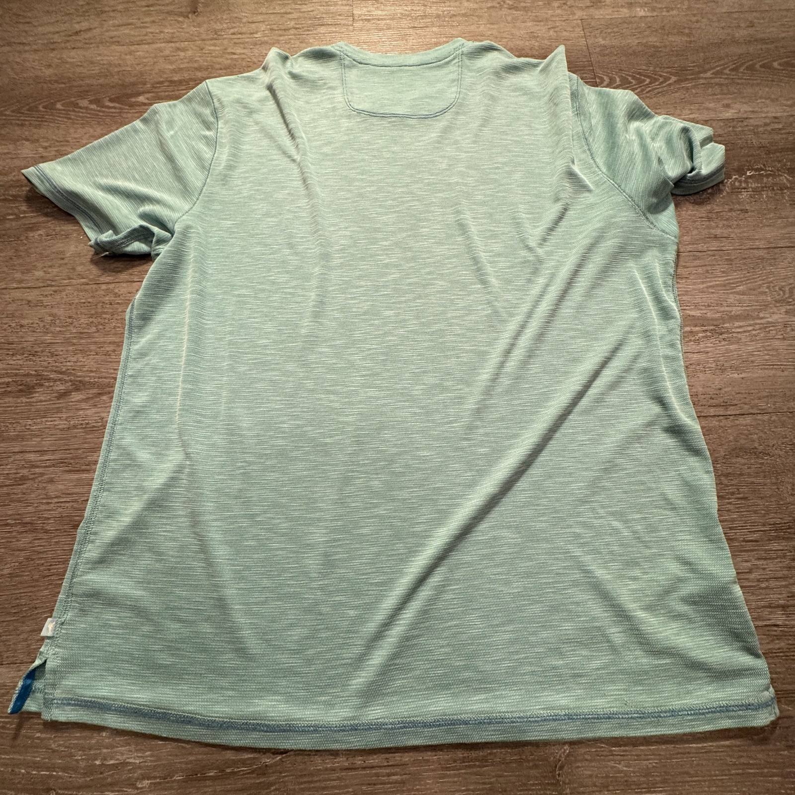 Tommy Bahama Shirt Mens XL Blue Performance Tee Tencel Lyocell Blend Crew Neck gallery