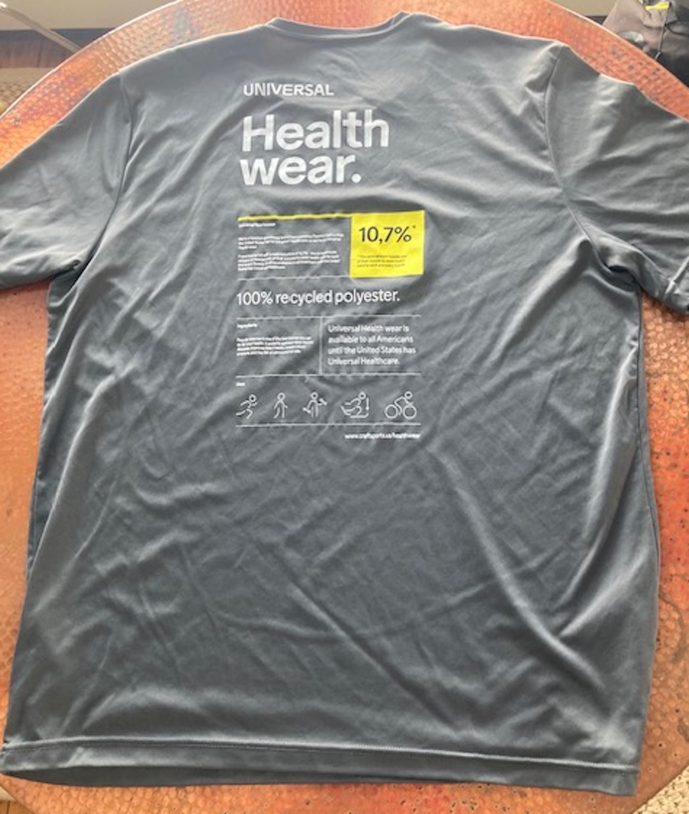 Craft (Swedish Brand) )Universal HealthWear T-Shirt Men's XL Gray Multi-Sport gallery