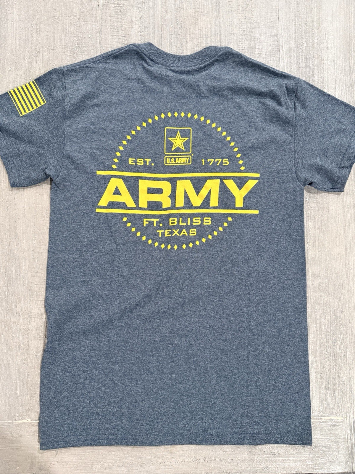 “United States Army Ft Bliss, TX 1775” Double Sided Gray T Shirt - Sz XL - NWT! gallery