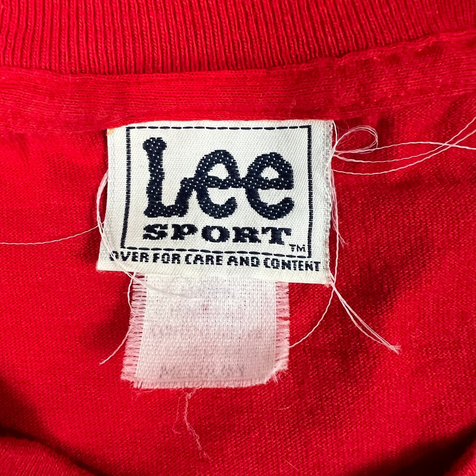 Vintage Lee Sport Cincinnati Reds MLB Embroidered T-Shirt Medium Red Sports Y2K gallery