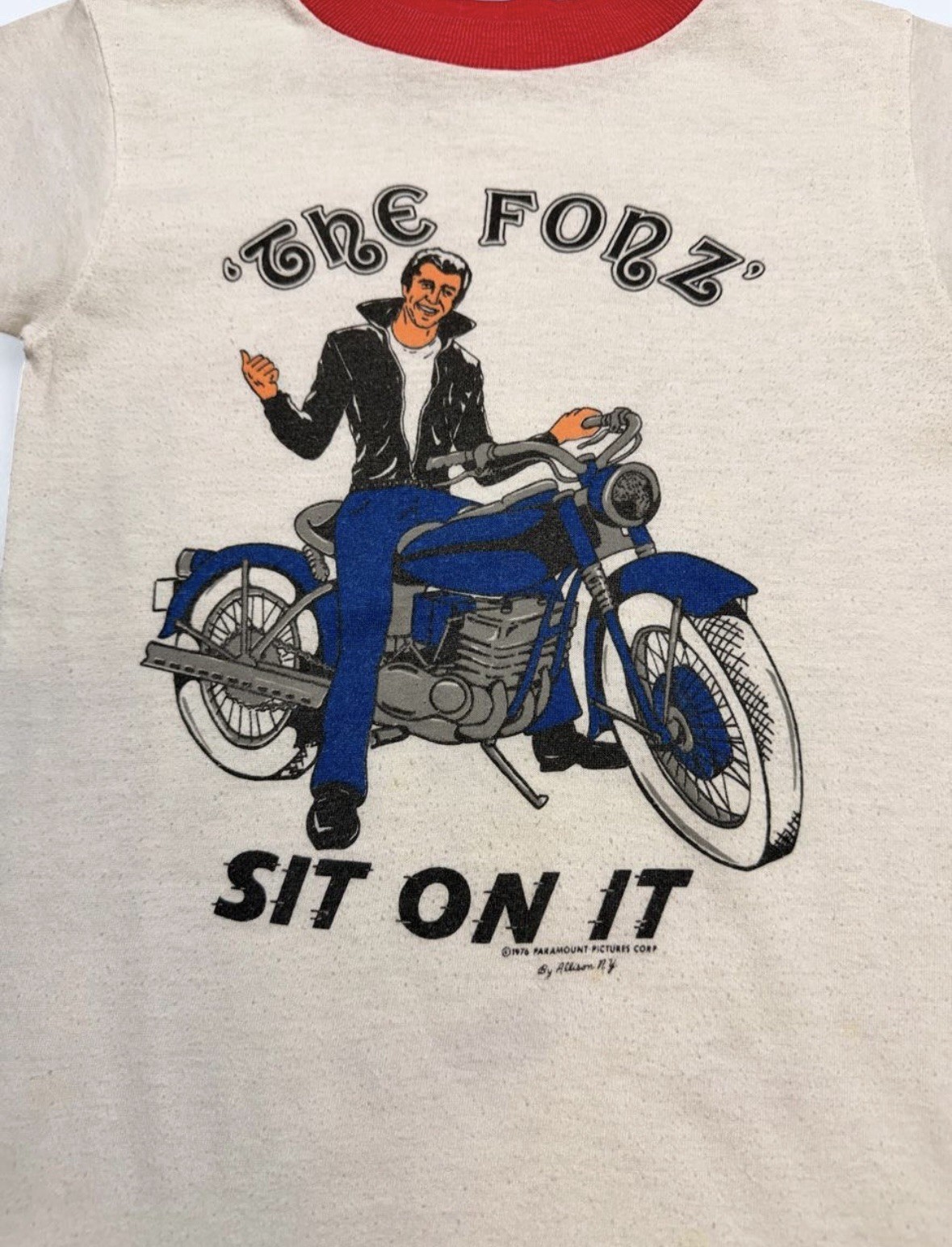 Vintage The Fonz Sit On It Ringer T-Shirt Happy Days 1976 (14x21) White Stains gallery