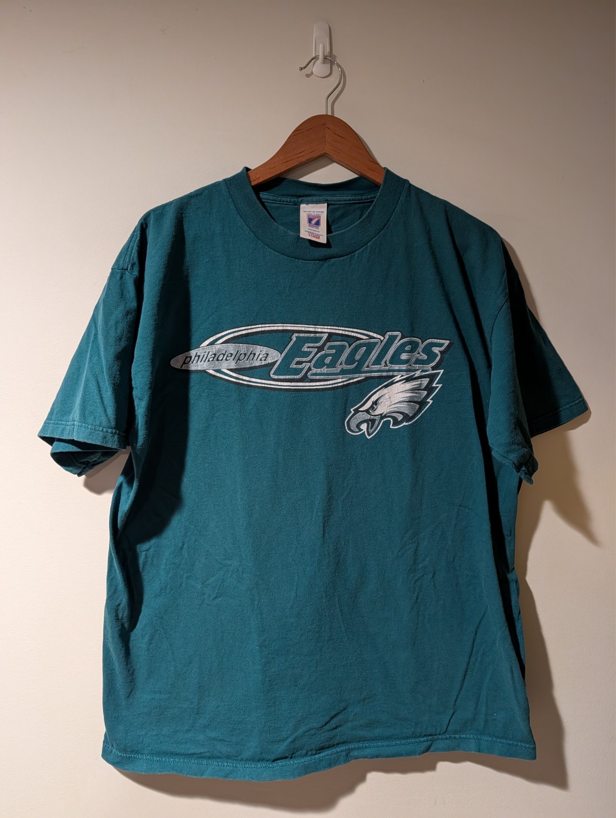 Philadelphia Eagles T-Shirt Spellout Script Logo Big Text NFL Mens X-Large VTG
