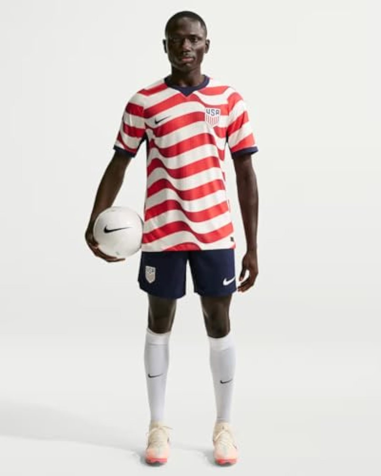 Nike US Men’s National Team Home 2026 Aero-FIT Soccer Authentic Jersey IB5183-13 gallery
