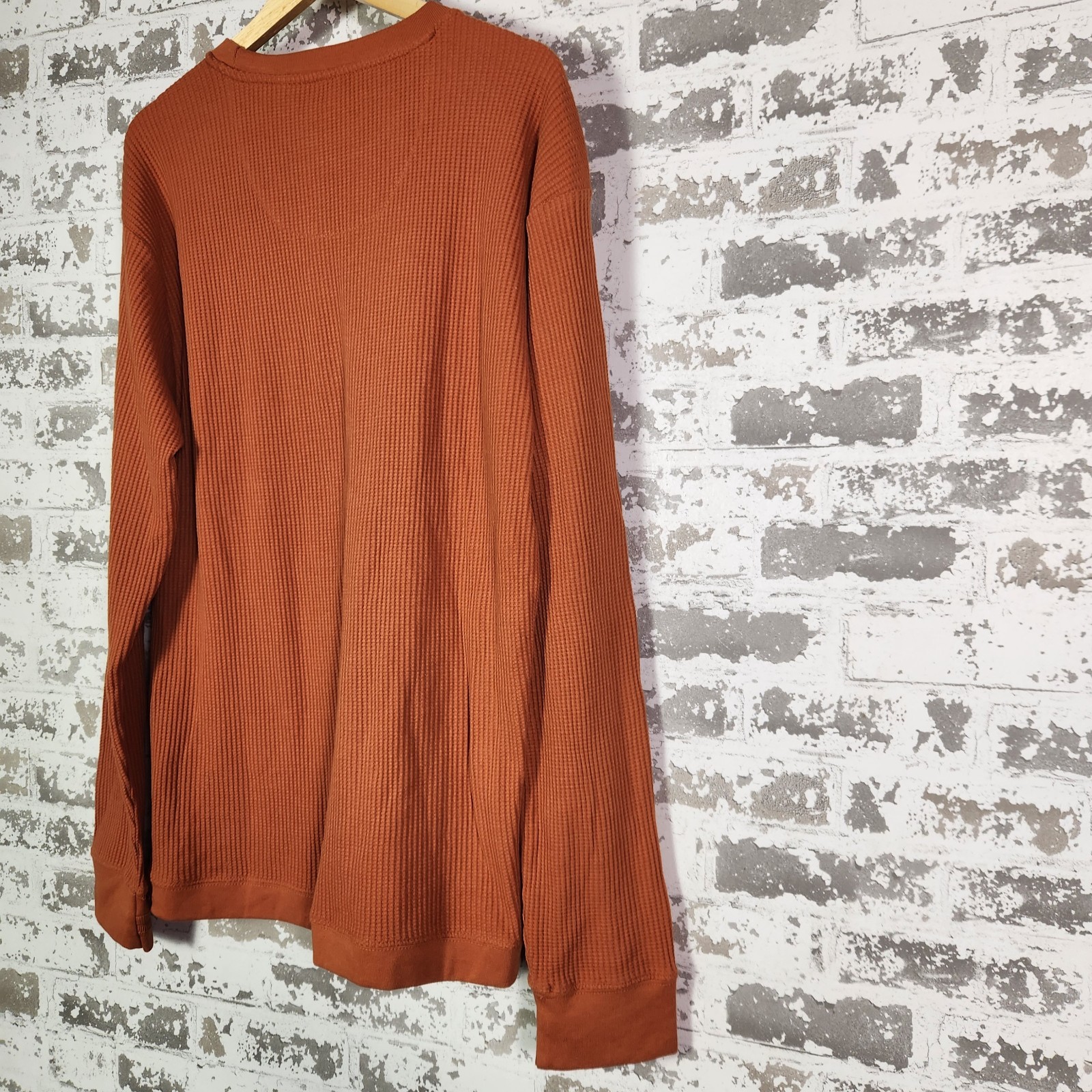 Pressbox Texas Longhorns Thermal Shirt Men's Large Burnt Orange Waffle Knit gallery