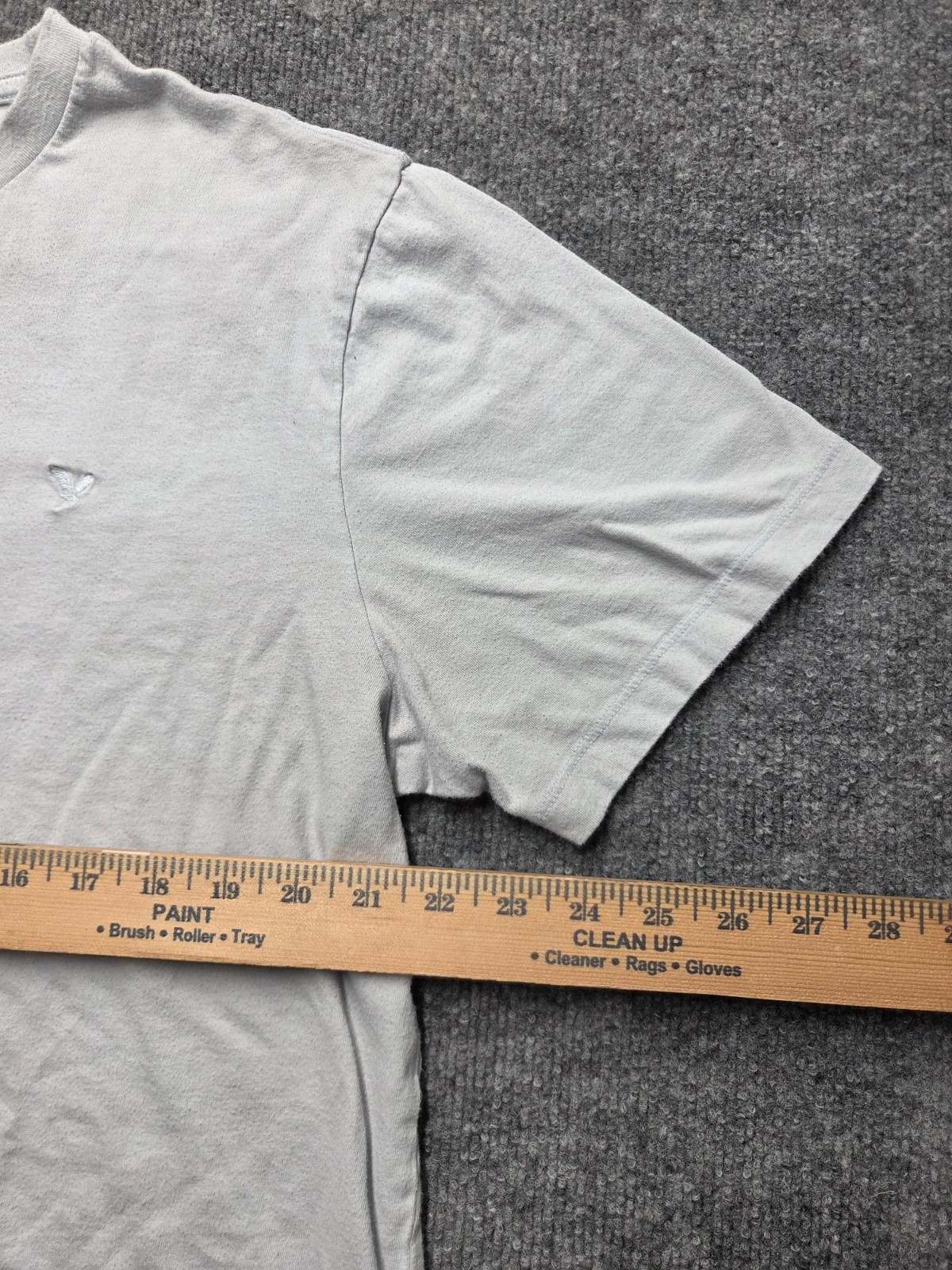American Eagle T Shirt Mens Sz L White Light Blue Super Soft 100% Cotton gallery