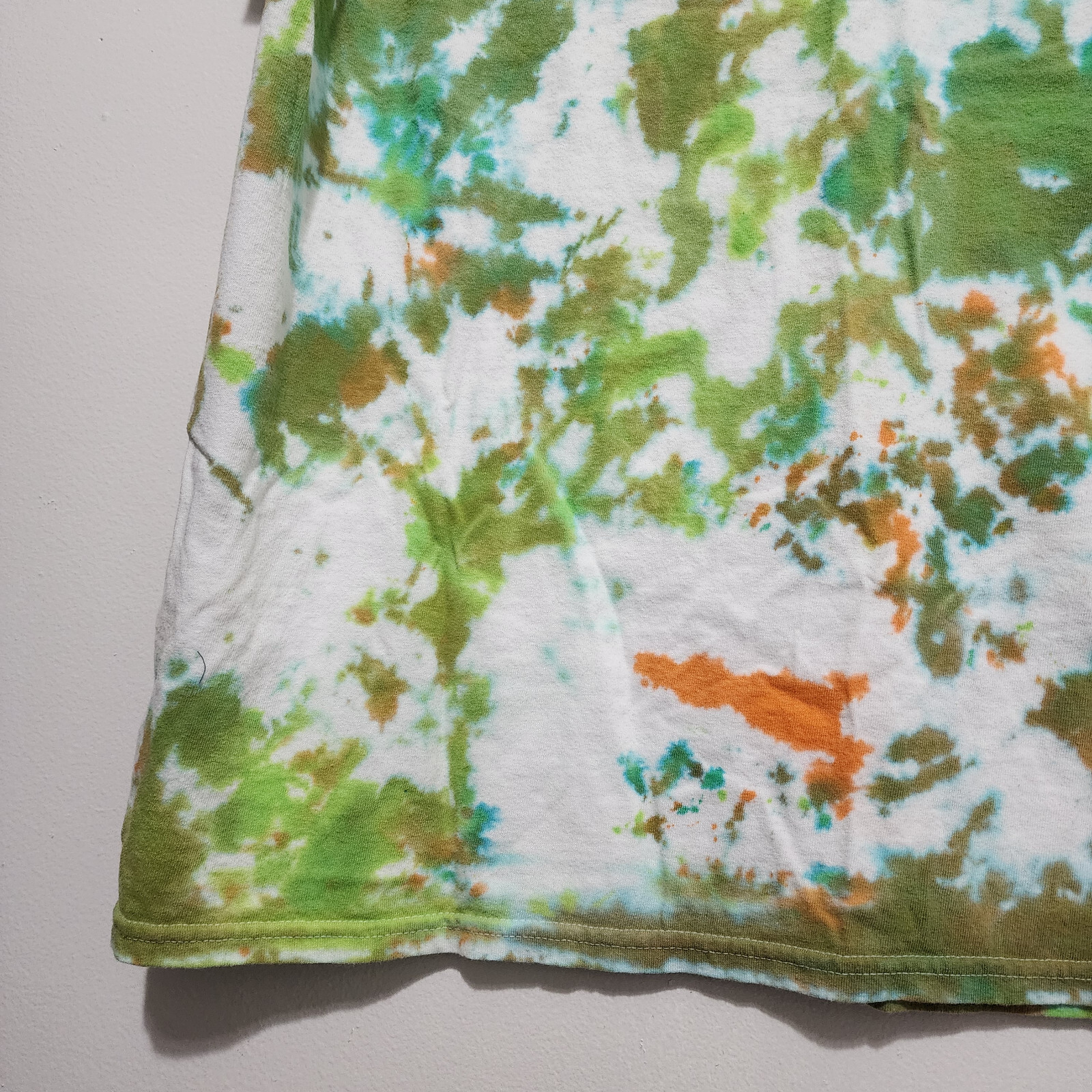 Gildan Mens XL 100% Cotton Splatter Tie Dye T-shirt Lime White Green Orange gallery