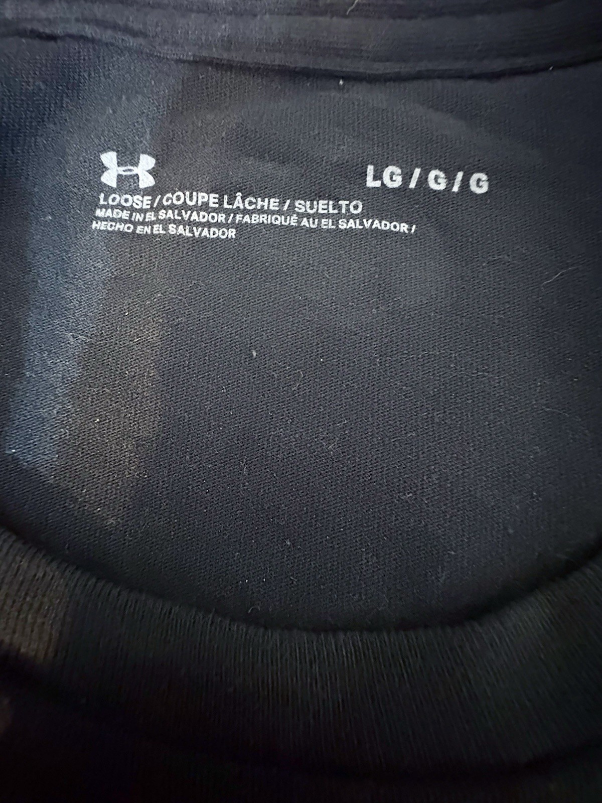 Under Armour Men’s Large Navy Short Sleeve T-Shirt Floral Chest Logo Minneapolis gallery