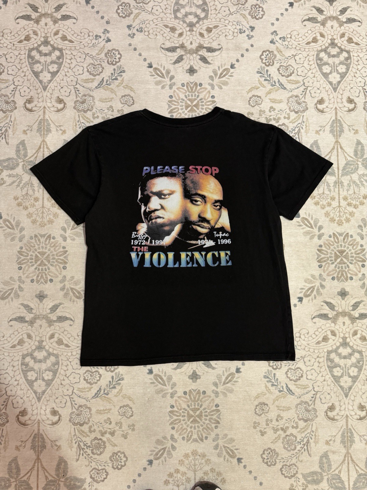 Vintage Y2K 2Pac Biggie Smalls Please Stop The Violence Rap Tee Size Large gallery