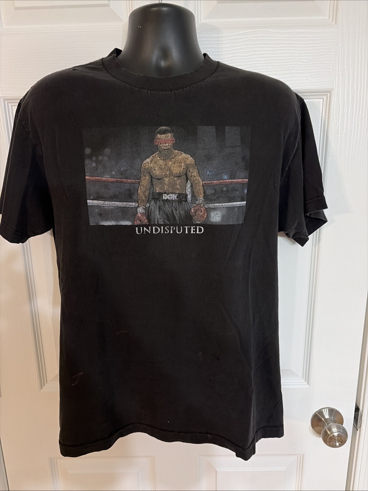 DGK Undisputed Boxing Mike Tyson Style Graphic T Shirt Men’s Large Black gallery
