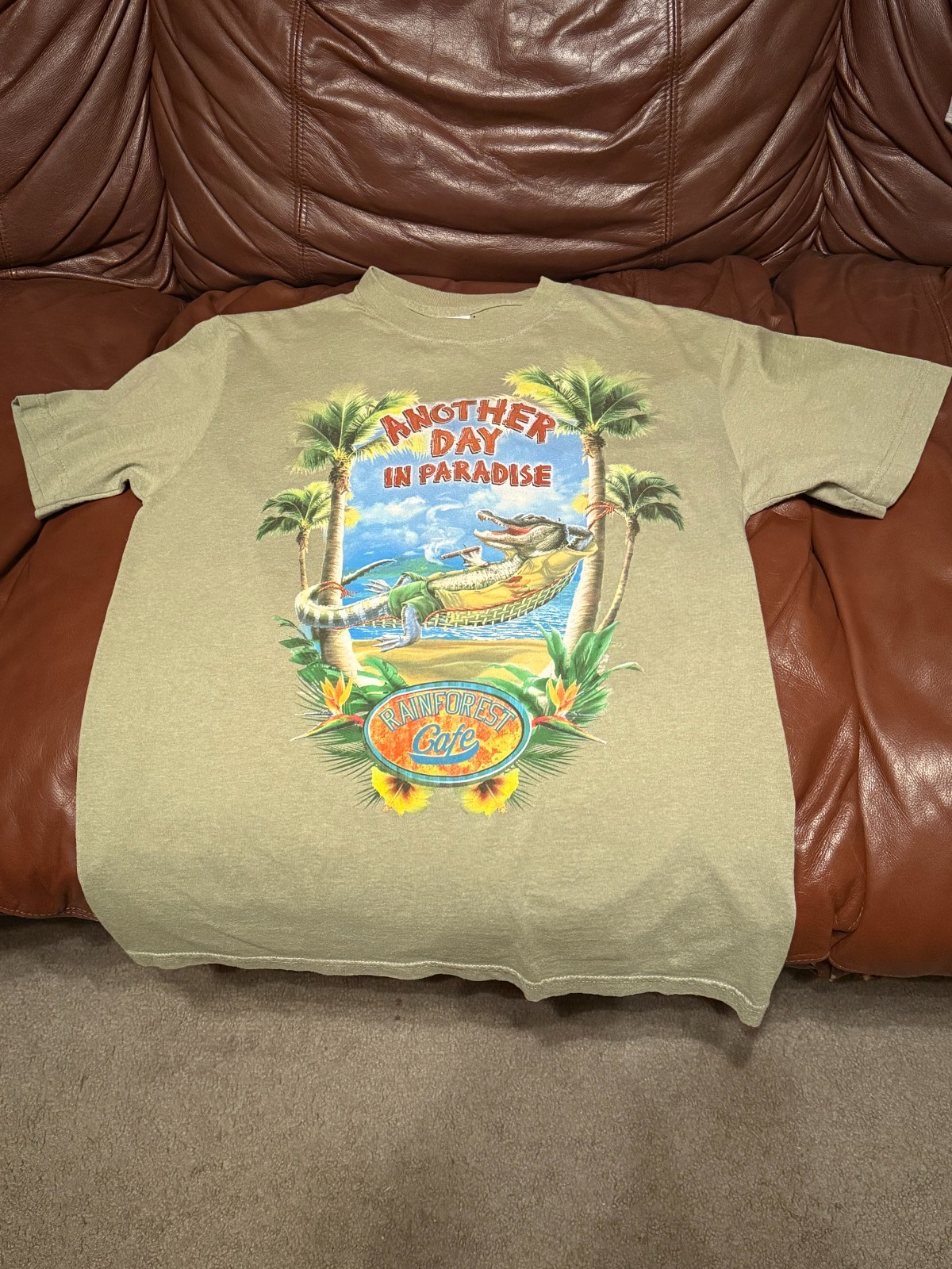 Rainforest Cafe T-Shirt Another Day In Paradise Alligator Hammock Graphic Tee