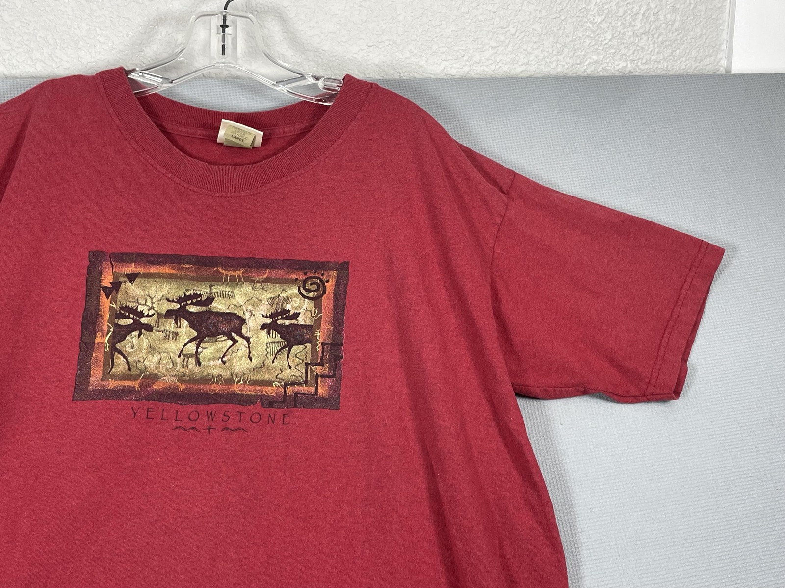 VTG Yellowstone Shirt Mens Large Red Moose Graphic Tee Eco Mountain USA 90s